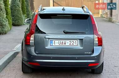 Универсал Volvo V50 2012 в 