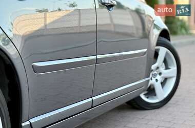 Универсал Volvo V50 2012 в 
