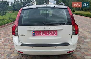 Универсал Volvo V50 2010 в 