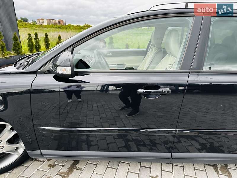 Универсал Volvo V50 2009 в Золочеве