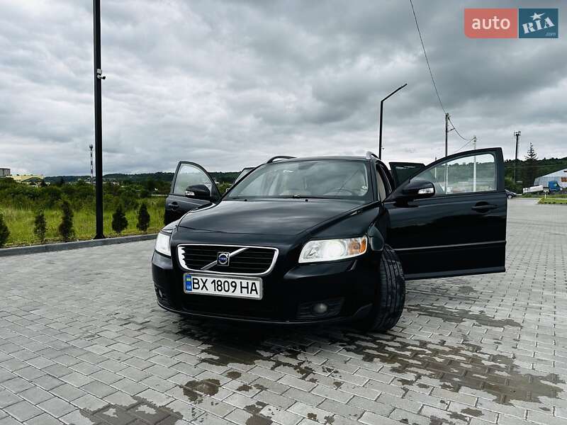 Универсал Volvo V50 2009 в Золочеве