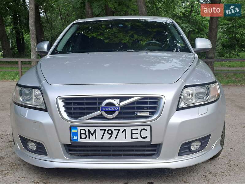 Volvo V50 2011