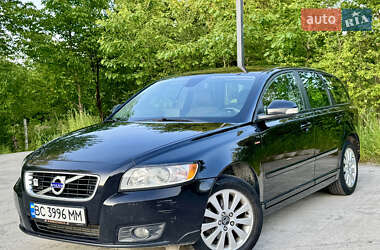 Универсал Volvo V50 2010 в 