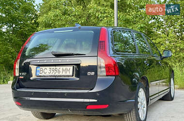 Универсал Volvo V50 2010 в 