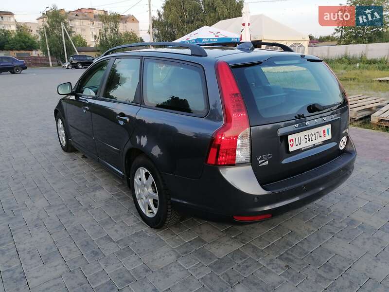 Volvo V50 2012