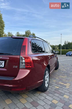Универсал Volvo V50 2010 в 