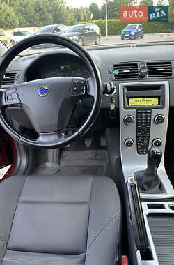 Универсал Volvo V50 2010 в 