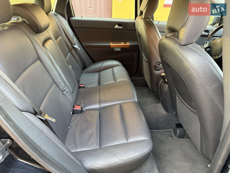 Універсал Volvo V50 2008 в Ковелі
