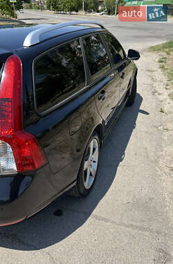 Универсал Volvo V50 2012 в 