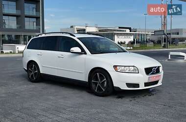 Універсал Volvo V50 2010 в Львові