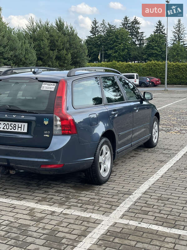 Универсал Volvo V50 2009 в Луцке