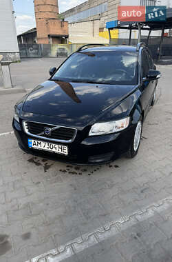 Універсал Volvo V50 2010 в Житомирі