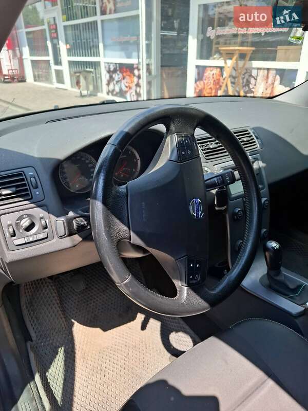 Універсал Volvo V50 2006 в Сарнах