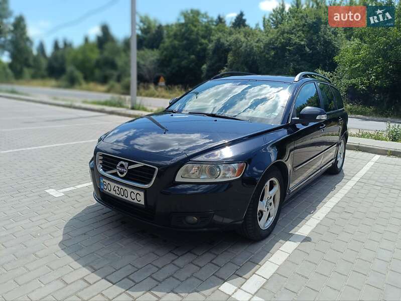 Volvo V50 2010