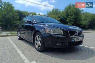 Универсал Volvo V50 2010 в 