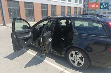 Универсал Volvo V50 2010 в 