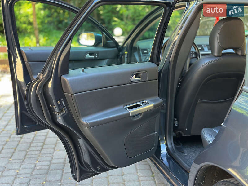 Універсал Volvo V50 2009 в Самборі