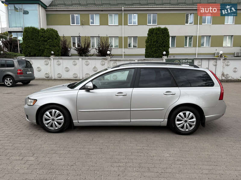 Універсал Volvo V50 2011 в Рівному