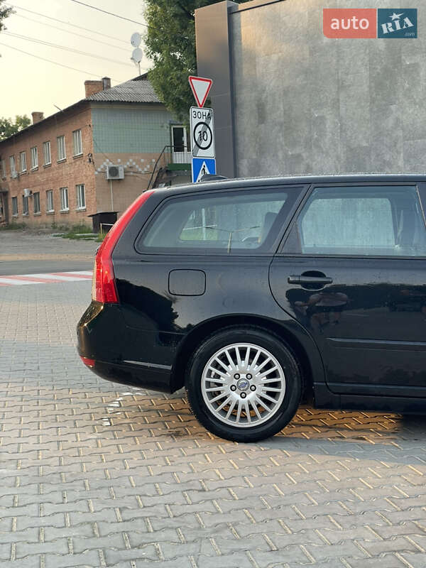 Универсал Volvo V50 2009 в Жашкове