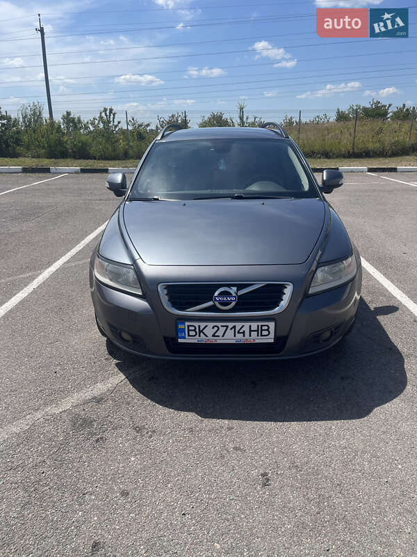 Volvo V50 2010