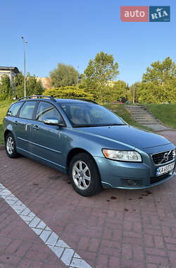 Універсал Volvo V50 2009 в Львові