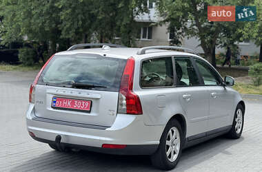 Универсал Volvo V50 2010 в 