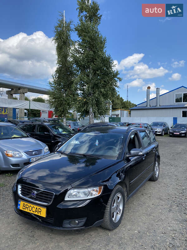 Volvo V50 2009