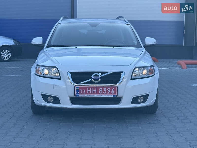 Универсал Volvo V50 2012 в Ровно