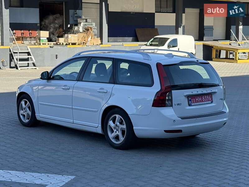Универсал Volvo V50 2012 в Ровно