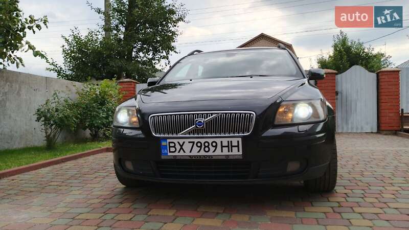 Универсал Volvo V50 2004 в 