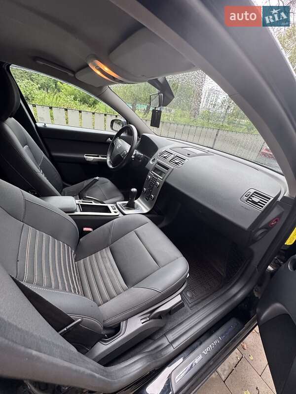 Универсал Volvo V50 2008 в Ивано-Франковске
