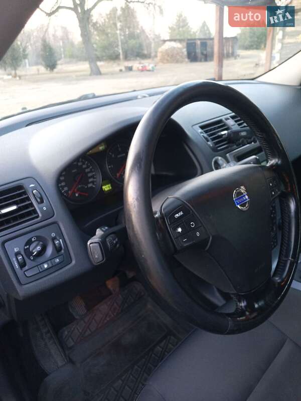 Универсал Volvo V50 2010 в Луцке