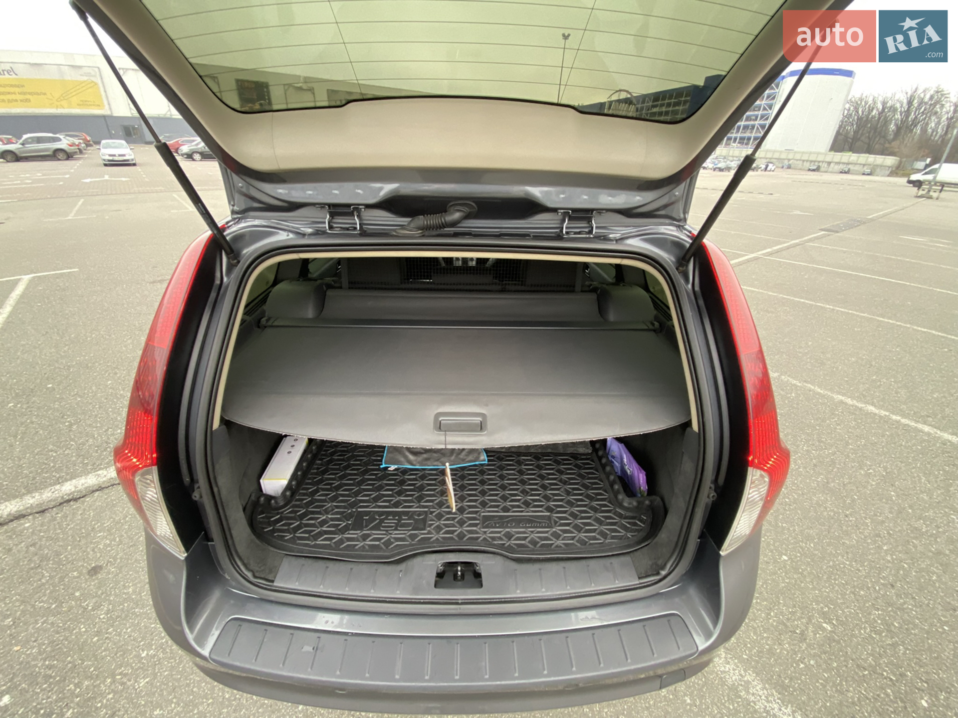 2010 Volvo V50 - мініатюра 23