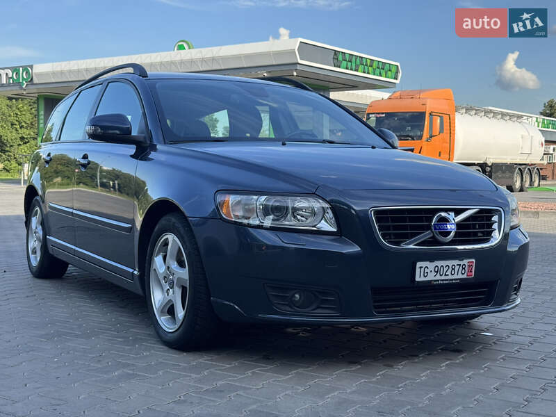 Универсал Volvo V50 2011 в Луцке