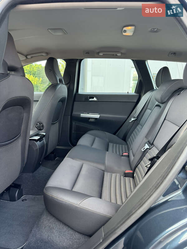 Универсал Volvo V50 2011 в Луцке