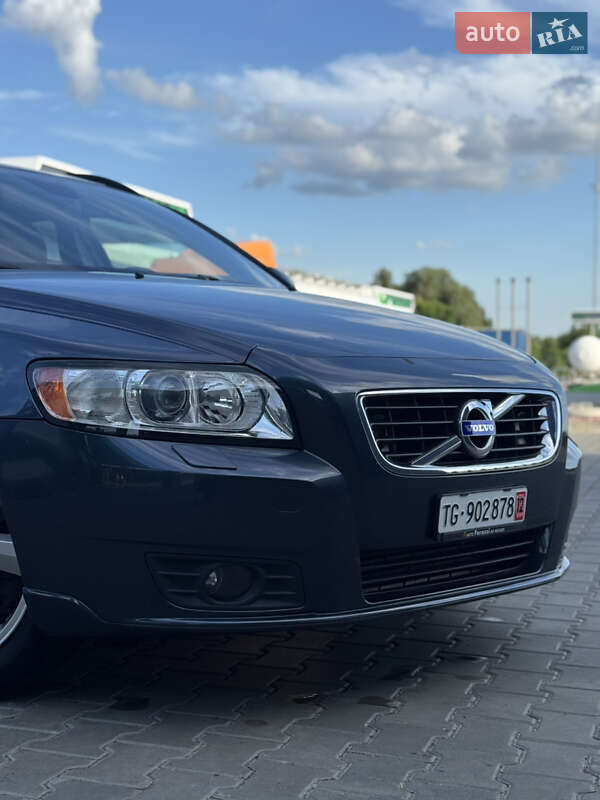 Универсал Volvo V50 2011 в Луцке