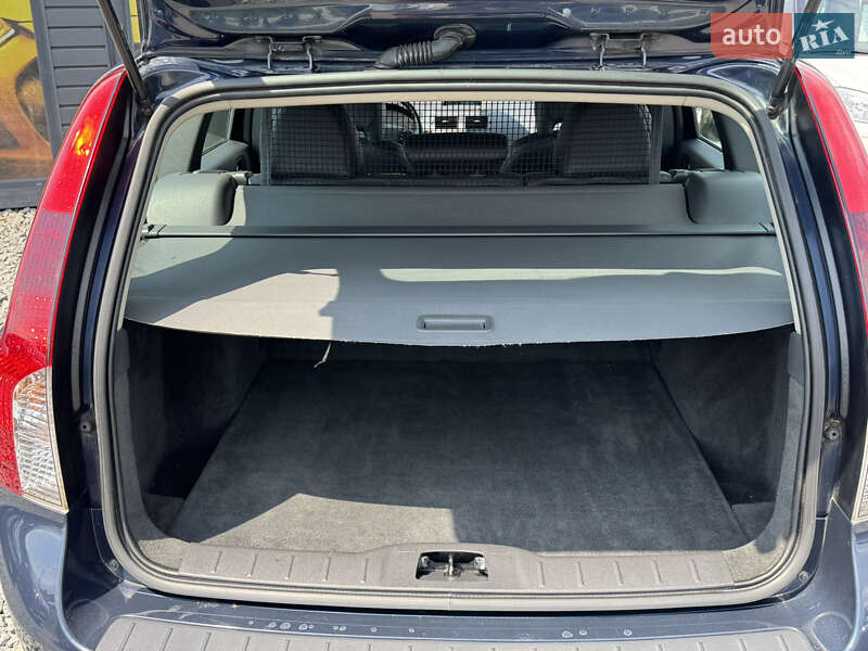 Универсал Volvo V50 2012 в Стрые