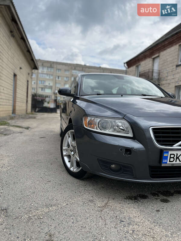 Volvo V50 2008