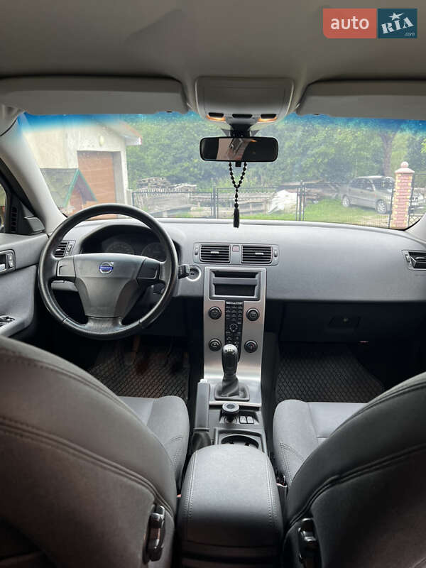 Универсал Volvo V50 2005 в Николаеве фото 24 Универсал Volvo V50 2005 в Николаеве