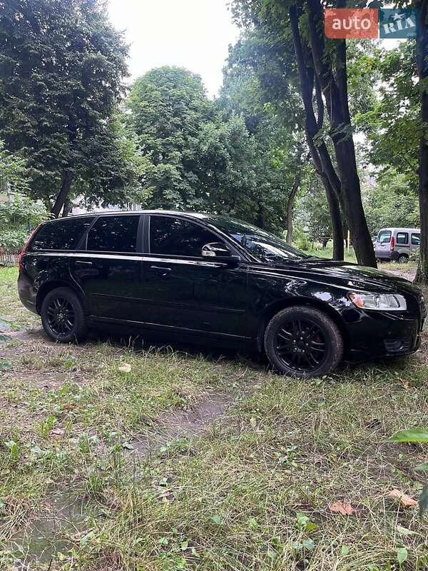 Універсал Volvo V50 2010 в Житомирі фото 2 Універсал Volvo V50 2010 в Житомирі