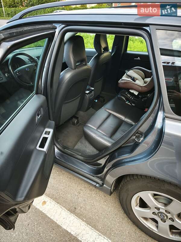 Універсал Volvo V50 2010 в Києві