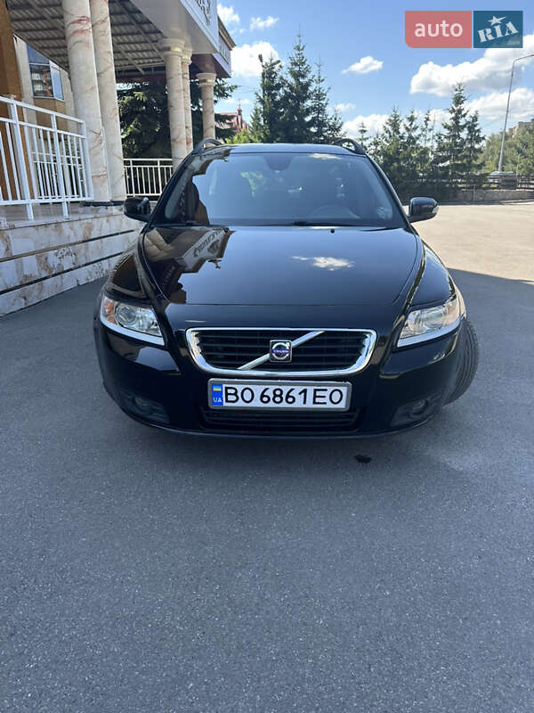 Volvo V50 2009