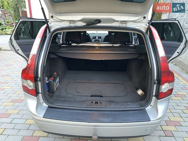 Универсал Volvo V50 2006 в Львове