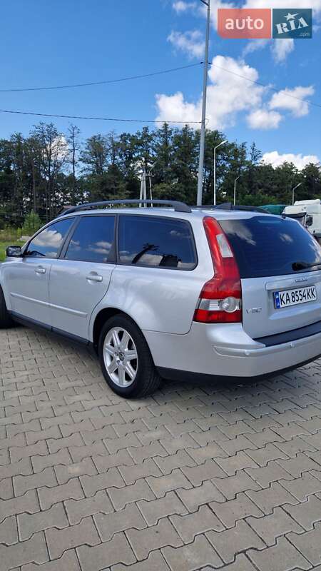 Универсал Volvo V50 2006 в Киеве