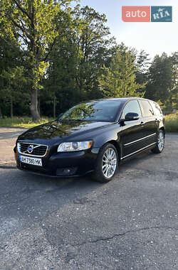 Универсал Volvo V50 2010 в Житомире