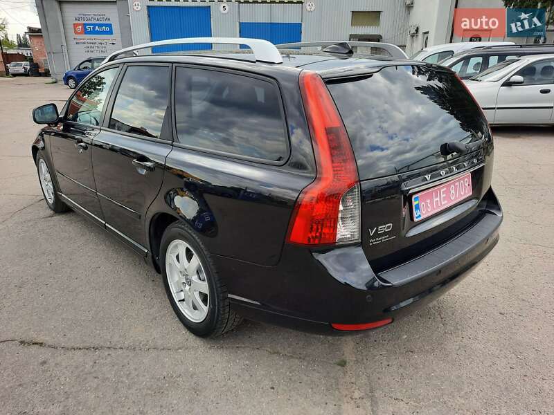 Универсал Volvo V50 2012 в Полтаве