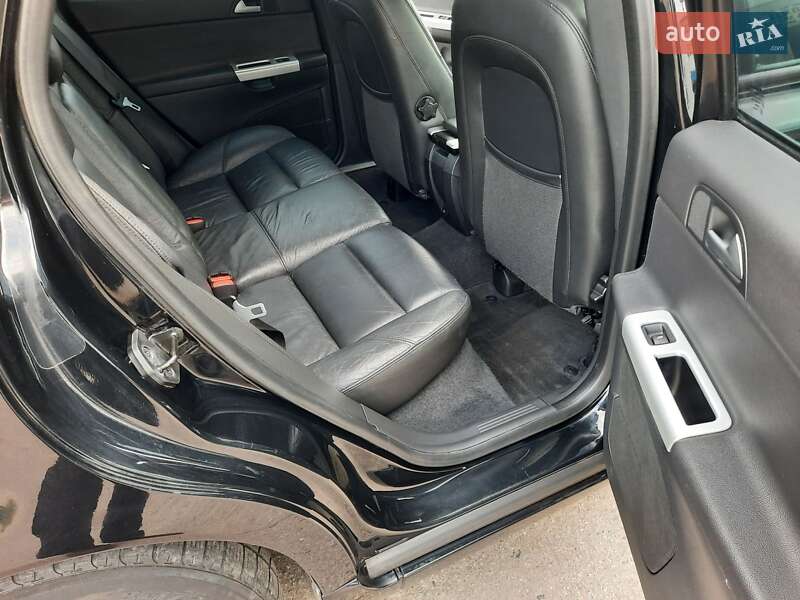 Универсал Volvo V50 2012 в Полтаве