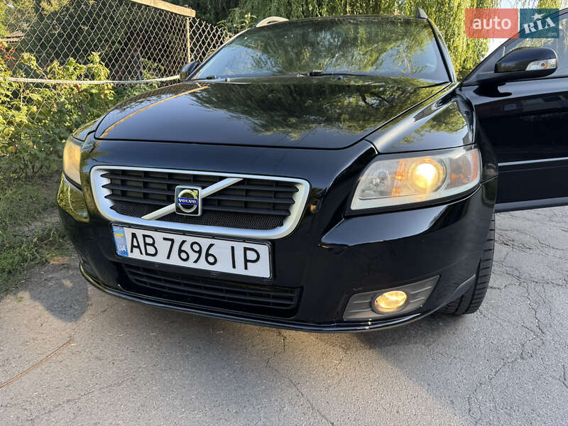 Volvo V50 2009