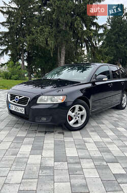 Универсал Volvo V50 2010 в Староконстантинове