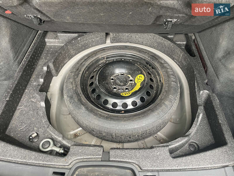 Універсал Volvo V50 2008 в Рівному